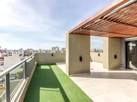 Departamento de 3 ambientes con cochera en alquiler monte castro