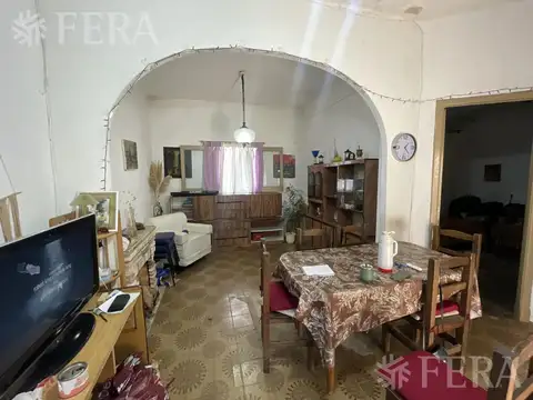 Casa 3 ambientes con 2 baños