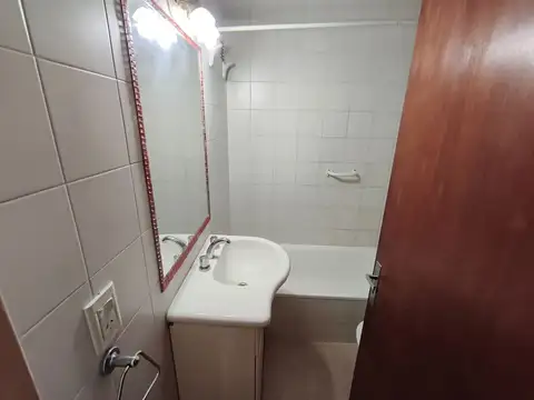 Departamento en Alquiler en Parque, $ 500.000