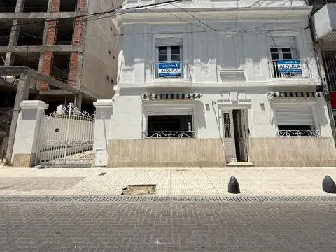 Mitre 100