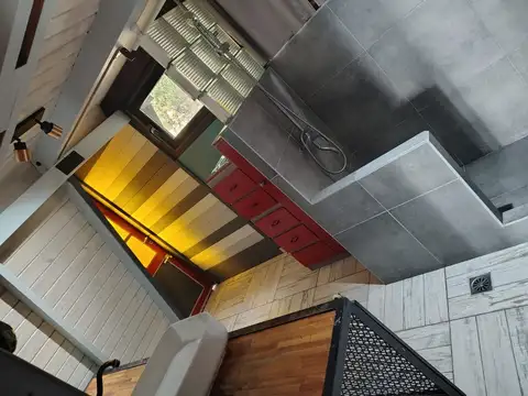 Depto Tipo Casa en Venta con 1 cocheras