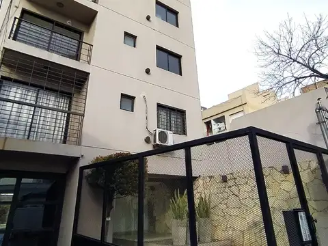 Cabildo 300, Piso 2