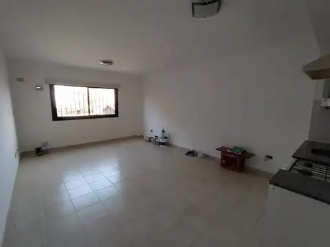Departamento en Alquiler en Morón Norte, $ 350.000