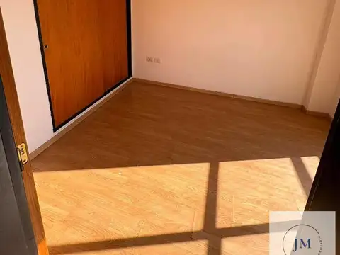 Departamento en Alquiler en Haedo, $ 680.000