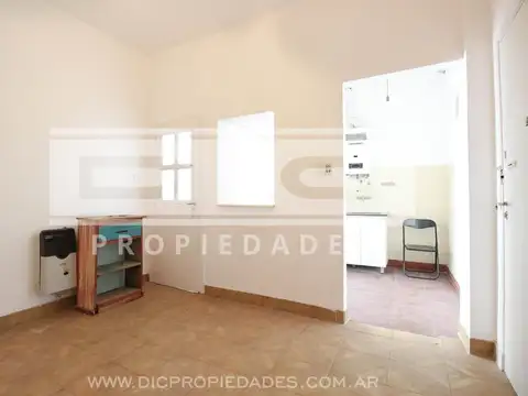 Bme Cruz al 2300 entre uribelarrea y corrientes