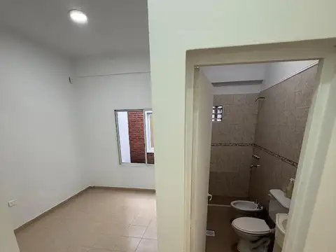 PH de 3 pisos a la venta en microcentro de Resistencia