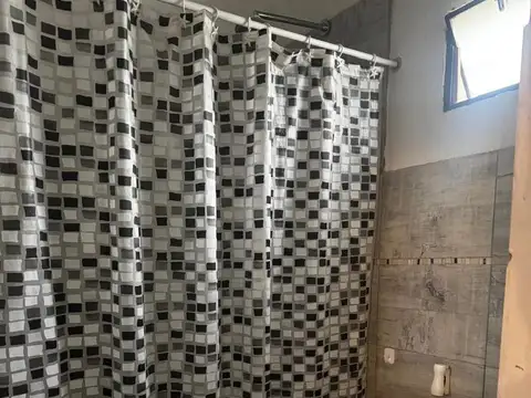 Casa en Alquiler en La Plata, $ 750.000