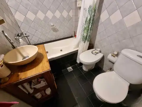 Depto Tipo Casa en Venta 45 años