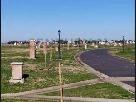 LOTE EN VENTA DE 750 M2 EN BARRIO SAN SIMON - CANNING