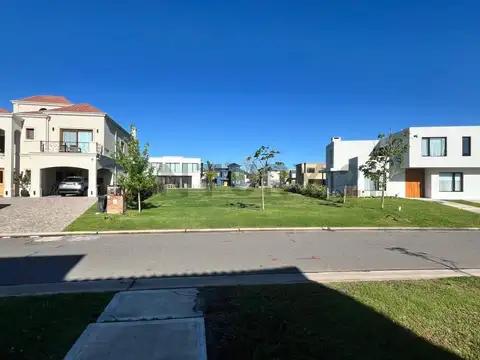 Terreno en Venta en Belén de Escobar, USD 85.000
