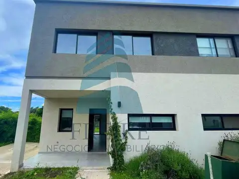 Casa en Alquiler en El Aljibe, USD 750