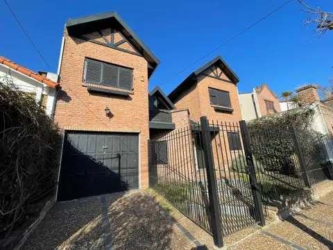 CHALET CASTELAR SUR