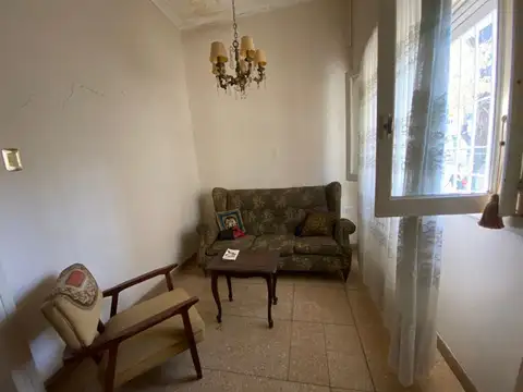 C. 117 Nro. 1663 entre 66 y 100