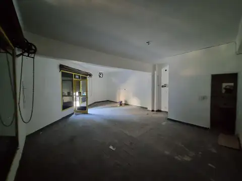 Local en Alquiler en Boca, $ 600.000