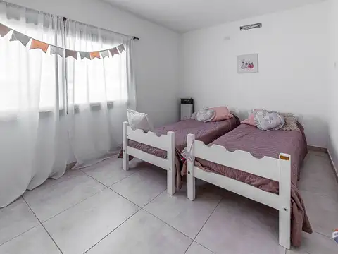 CASA 4 AMBIENTES VENTA SAN RAMON PILAR DEL ESTE