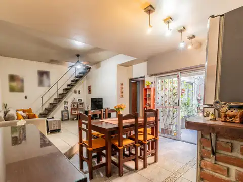 Depto Tipo Casa en Venta en Parque Avellaneda, USD 123.000