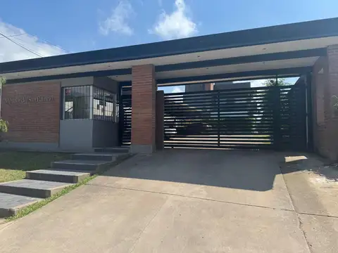 Departamento en venta en YB con escritura