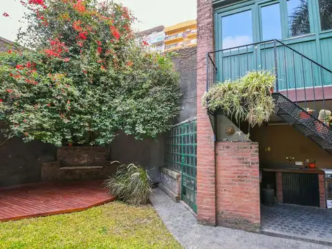 Casa 4 ambientes con 4 baños