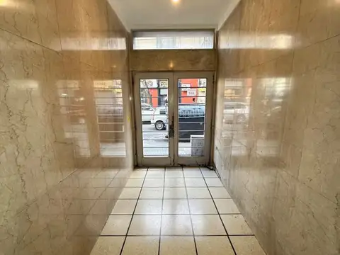 Olavarria 600, Piso 1