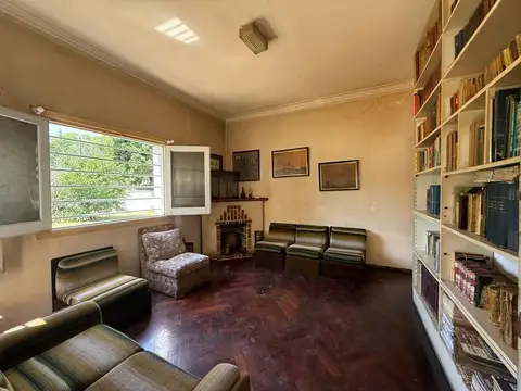 Casa 2 ambientes con 1 baño