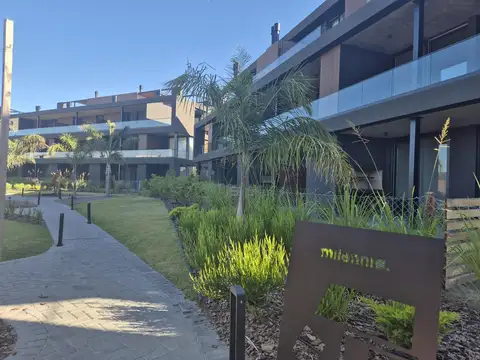Departamento en Alquiler con Jardín Parquizado en Milennia - Nordelta