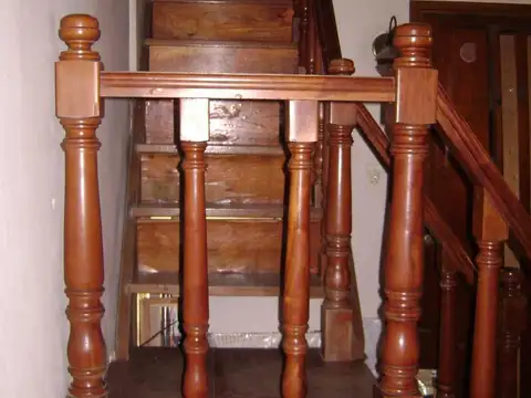 Casa en Venta con 4 cocheras