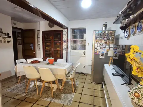 VENTA CASA + 3 APARTAMENTOS 