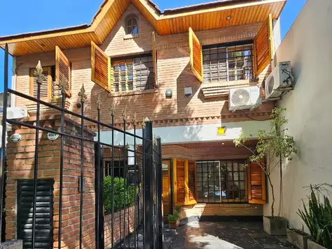 Alquiler PH en Villa Devoto, 4 Ambientes s/exp.