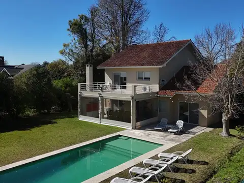 Casa en Venta en Country Club Los Cardales, USD 385.000