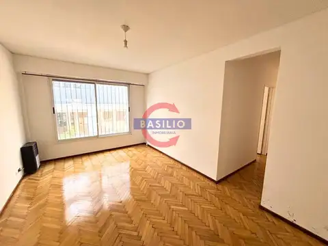 VENTA DEPARTAMENTO 3 AMBIENTES EN PRIMER PISO MUY LUMINOSO EN ACASSUSO