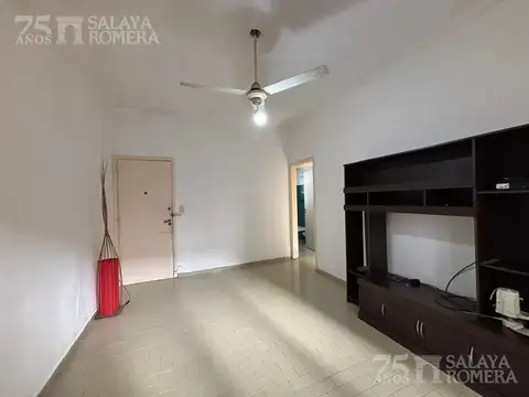 Departamento en Venta en Olivos Vias/Maipu, USD 87.500