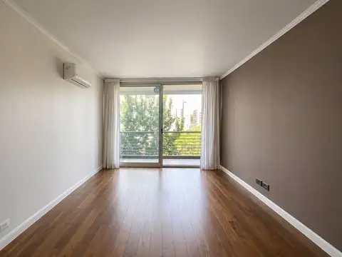 VENTA PISO 4 Amb,Parrilla/Coch /Baulera ,Excelente