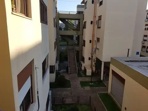 Barrio Mascias Grupo 3 , Piso 3