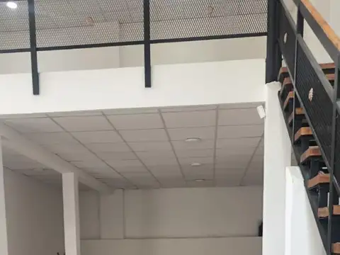 SE ALQUILA LOCAL Renovado A Estrenar