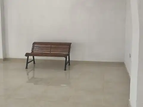 SE ALQUILA LOCAL Renovado A Estrenar