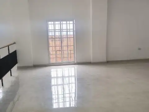 SE ALQUILA LOCAL Renovado A Estrenar