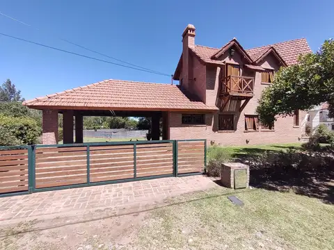 Casa en Venta de 3 dormitorios
