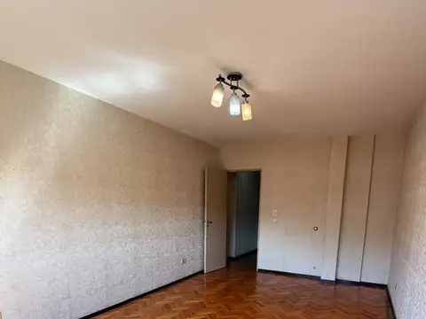 Departamento en Alquiler 50 años