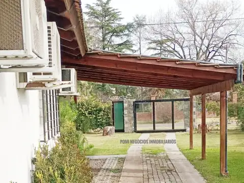 Casa en Venta con 1 cochera