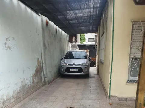 Dos casas de  3 ambientes cada una   VENTA  villa bosch