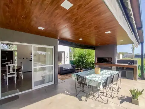 Casa en Venta en Piñero, USD 115.000