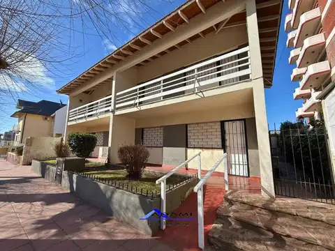 Departamento 2 ambientes con gas natural en zona centro