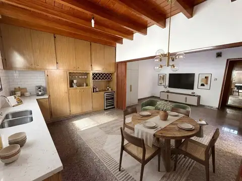 Depto Tipo Casa en Venta de 4 ambientes