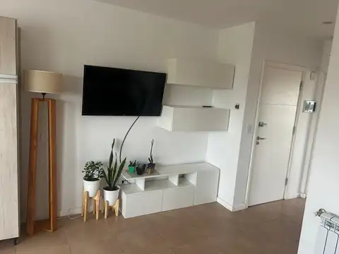 Hermoso departamento a dos cuadras del museo d mar, a nuevo.