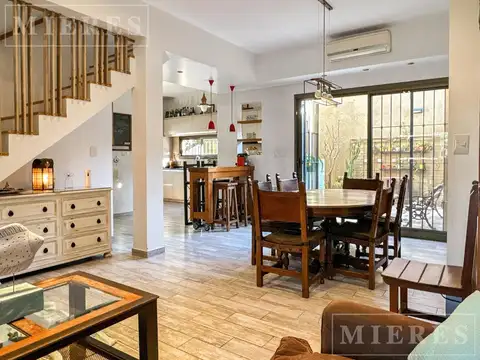PH totalmente reciclado ubicado en muy buena zona de Martinez en venta