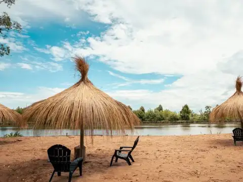 Terreno en Venta 77  mts Fondo
