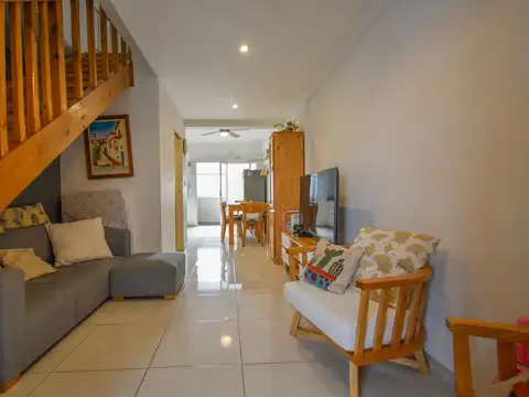 Departamento en Remedios De Escalada