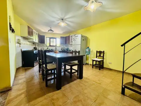 Casa en Venta con 1 cochera