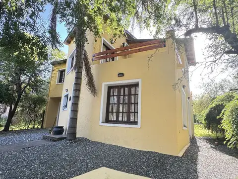 VENTA CASA 4 DORMITORIOS TALAR DE MENDIOLAZA