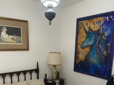 Sempiso de 2 amb en excelente zona. Cocina independiente con lavadero.